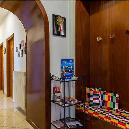Domus Claudiana Apartman *